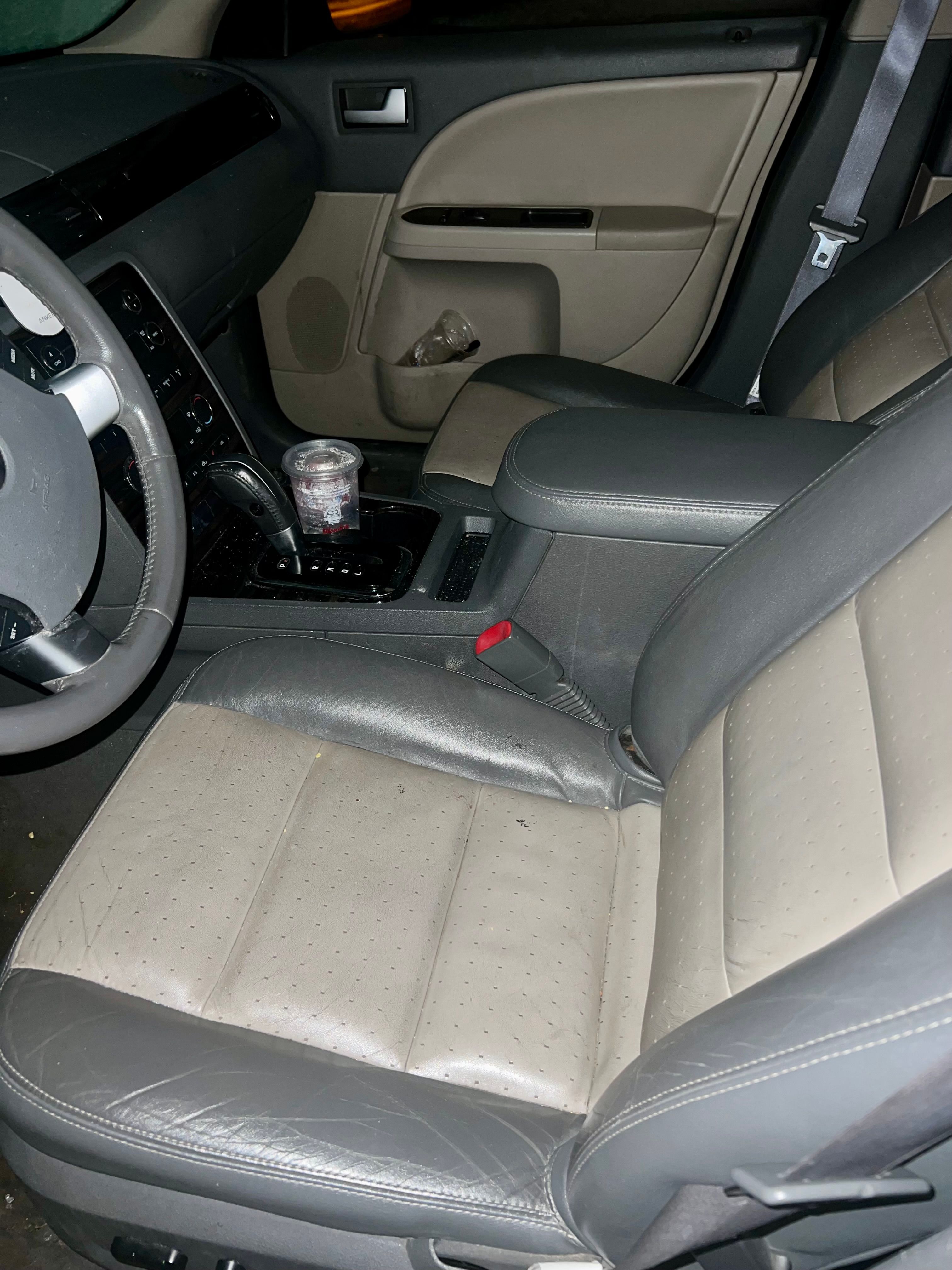 Used 2008 Mercury Sable Premier FWD image 10