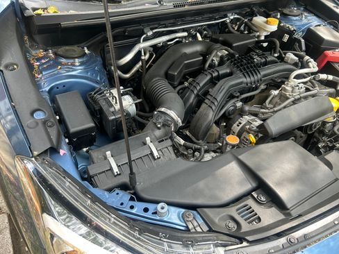 Used 2021 Subaru Crosstrek 2.0i Premium image 13