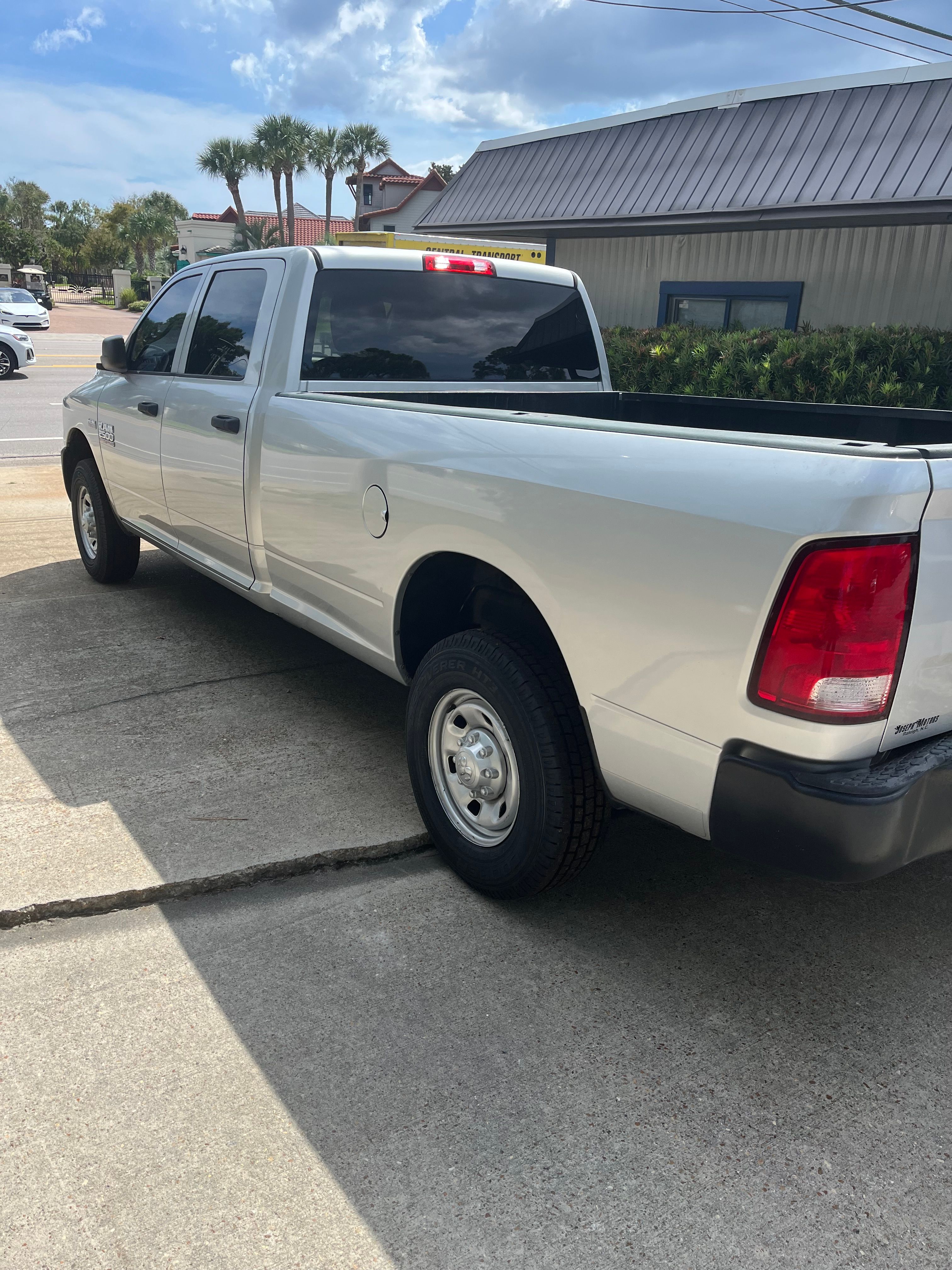 Used 2017 RAM 2500 Tradesman w/ Popular Equipment Group RWD image 16