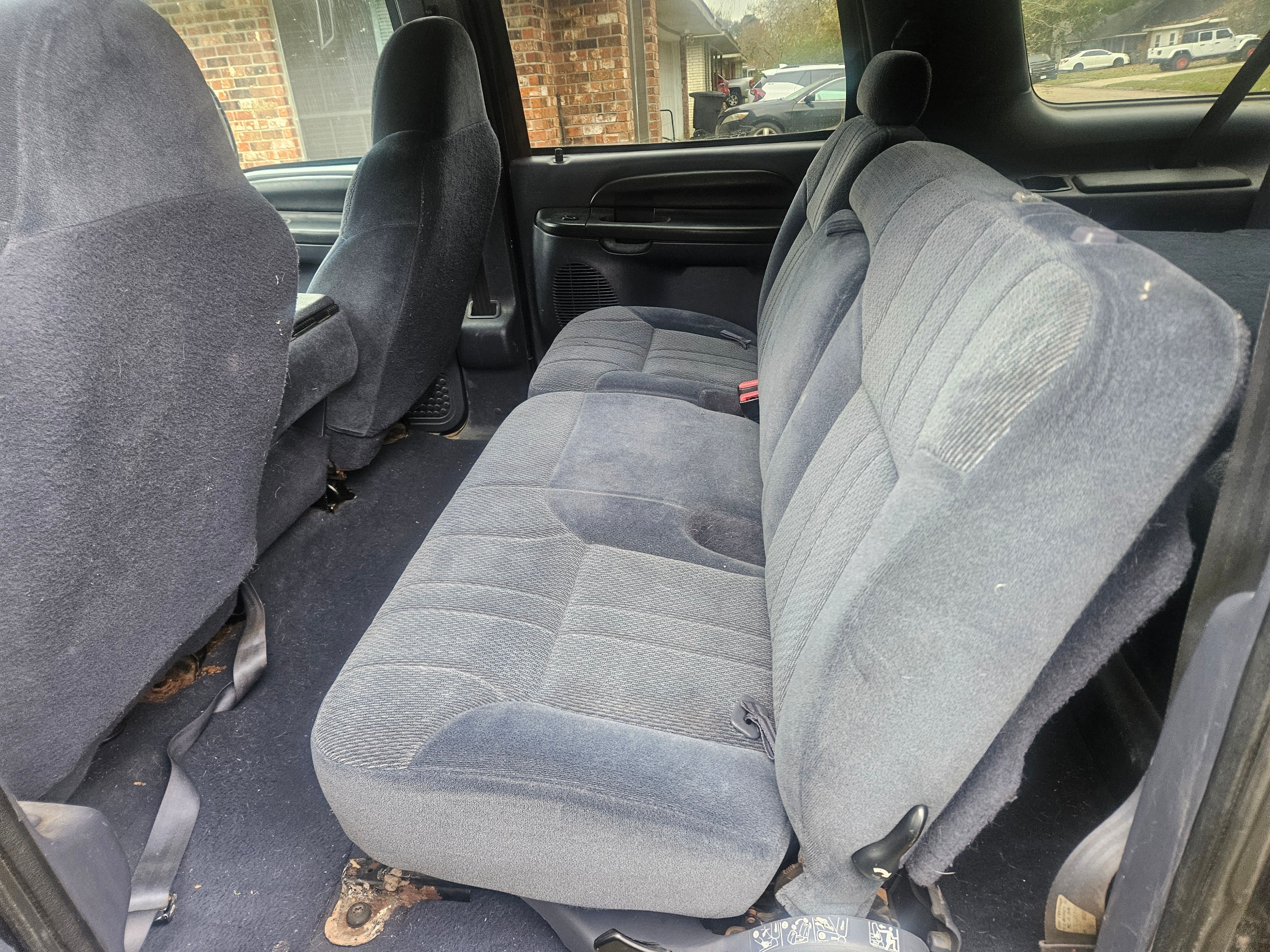 Used 2000 Ford Excursion XLT AWD/4WD image 25