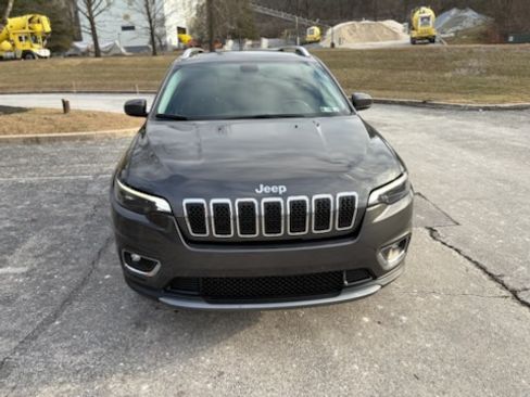 Used 2019 Jeep Cherokee Limited image 6
