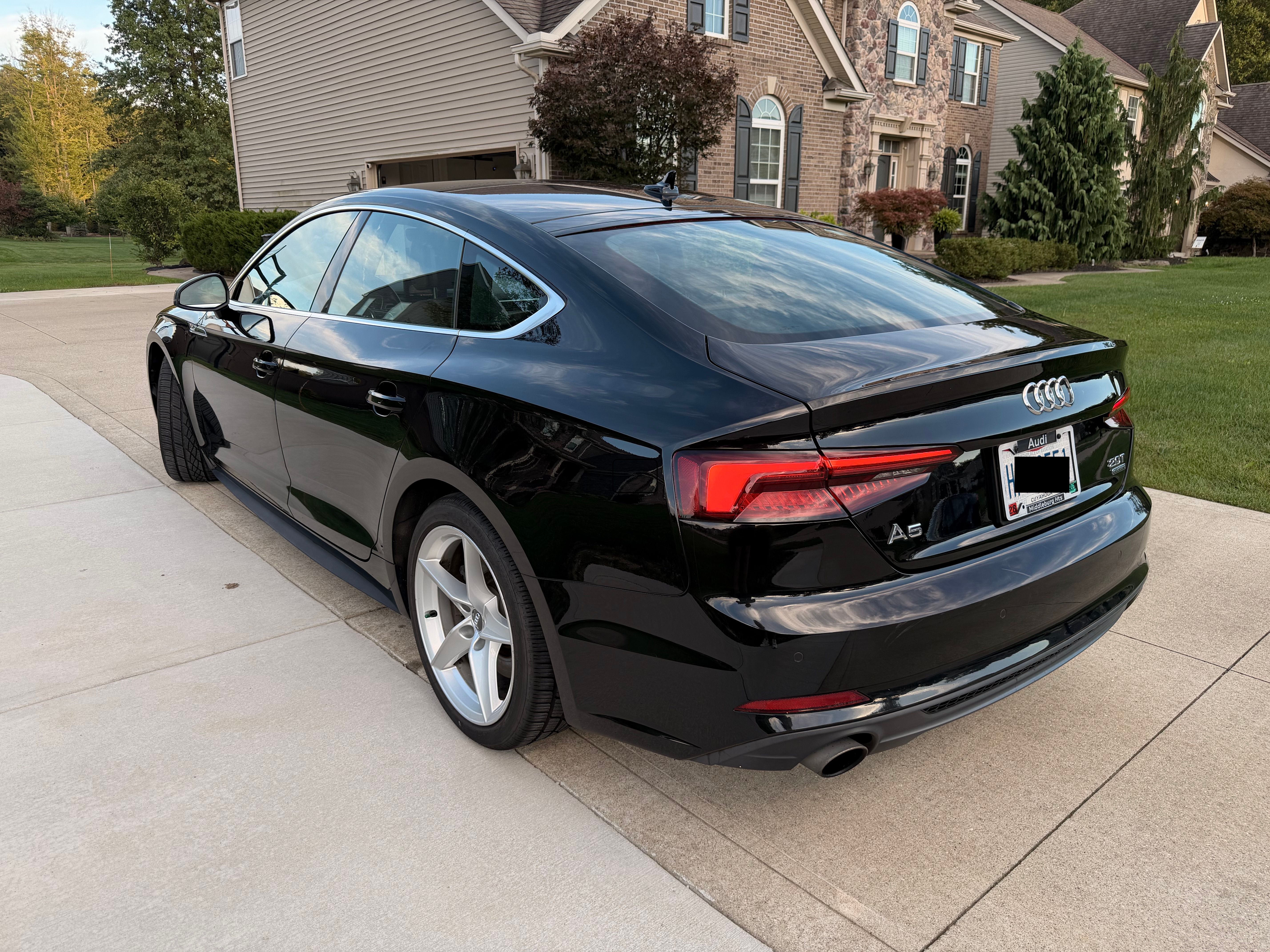Used 2018 Audi A5 2.0T Premium Plus w/ Premium Plus AWD/4WD image 6