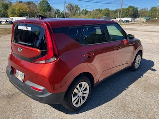 Used 2020 Kia Soul LX FWD image 5