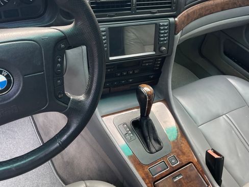 Used 1999 BMW 750iL image 11