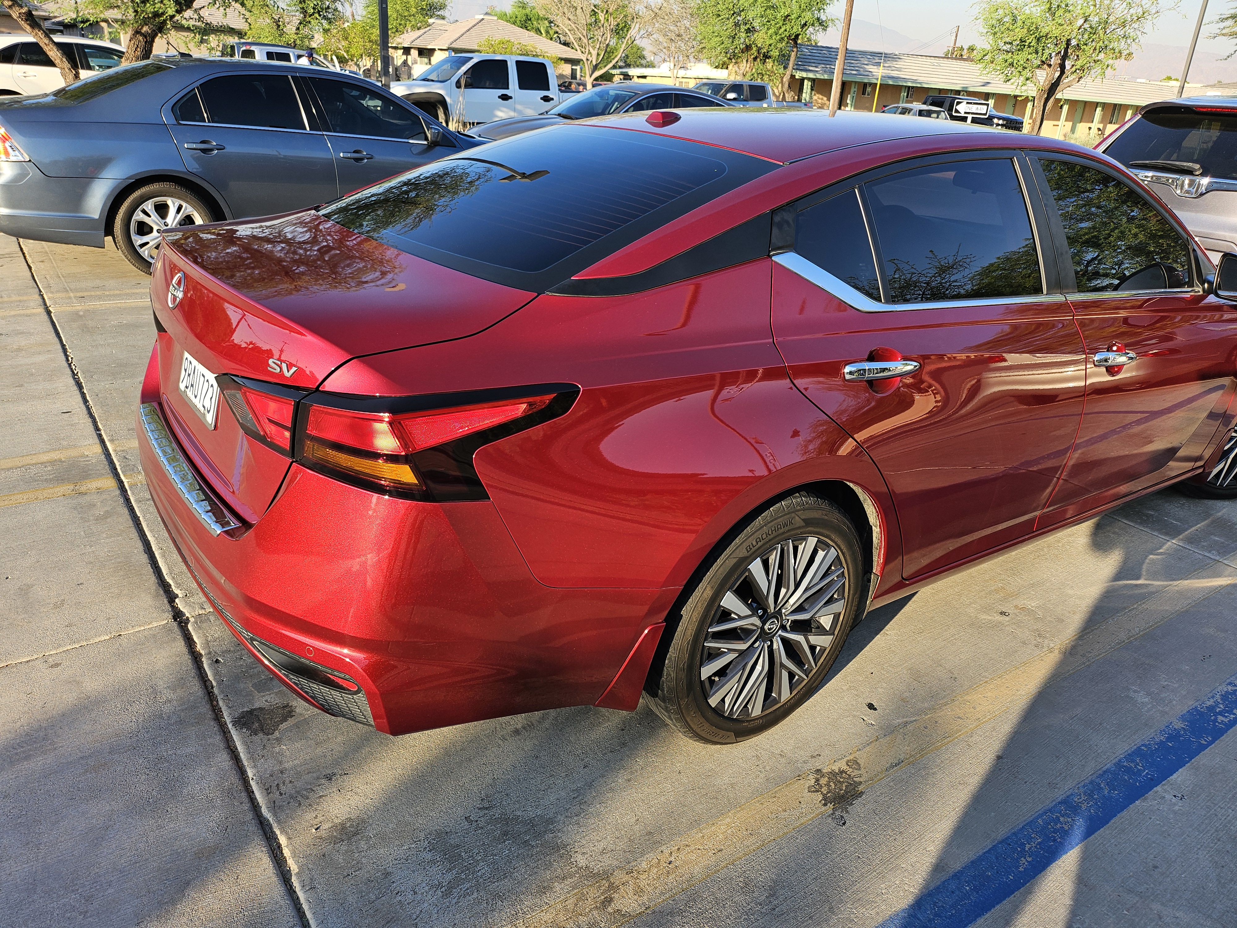 Used 2023 Nissan Altima 2.5 SV FWD image 4
