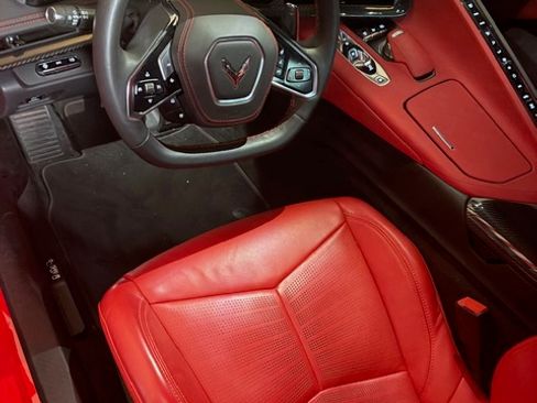 Used 2025 Chevrolet Corvette Stingray Preferred Cpe w/ Z51 Performance Package image 18