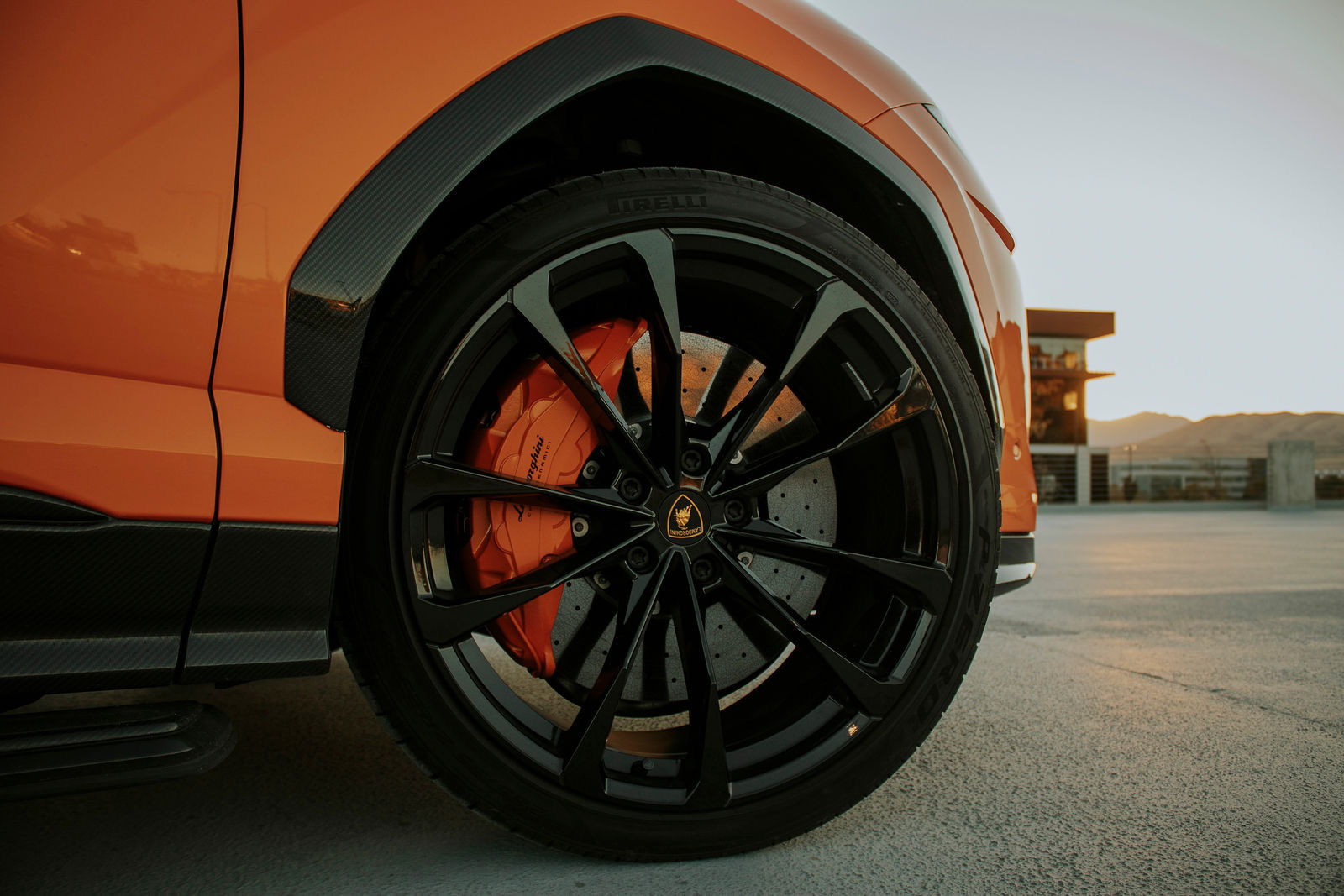 Used 2022 Lamborghini Urus AWD/4WD image 19