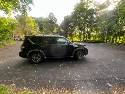 Used 2017 Nissan Armada SL w/ Moonroof Package AWD/4WD image 1