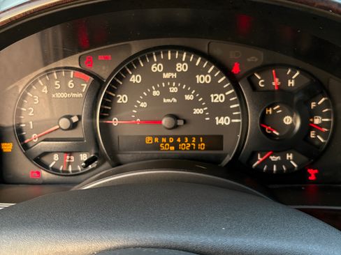 Used 2007 Nissan Armada LE w/ Technology Pkg image 8