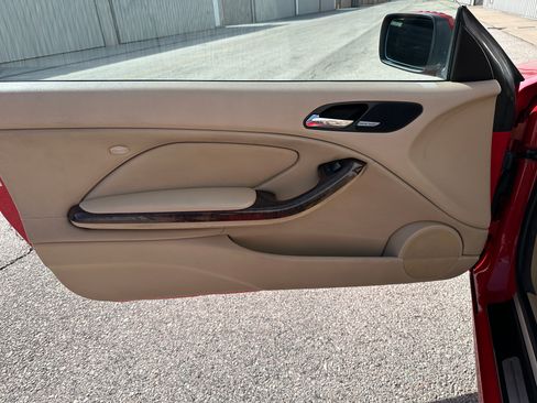 Used 2002 BMW 330Ci Convertible image 10