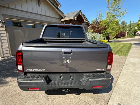 Used 2018 Honda Ridgeline RTL-E image 9