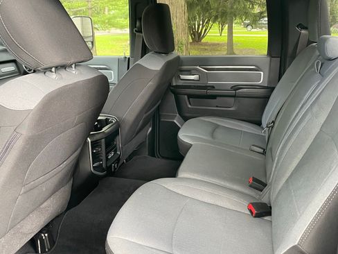 Used 2021 RAM 3500 Big Horn w/ Level B Equipment Group image 12