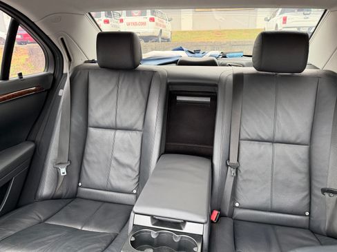 Used 2007 Mercedes-Benz S 550 image 5