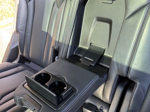 Used 2018 Audi Q7 3.0T Prestige image 30