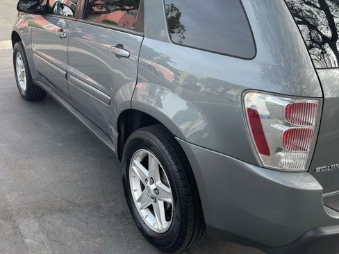 Used 2006 Chevrolet Equinox LT w/ LT Preferred Equipment Group image 6