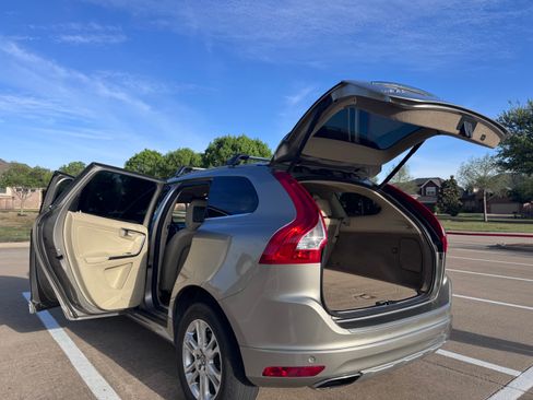 Used 2014 Volvo XC60 3.2 image 10