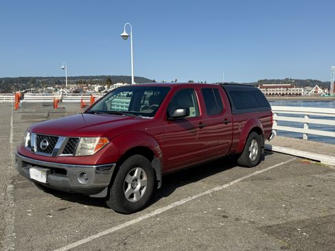 Used 2008 Nissan Frontier SE w/ SE Value Truck Pkg image 1
