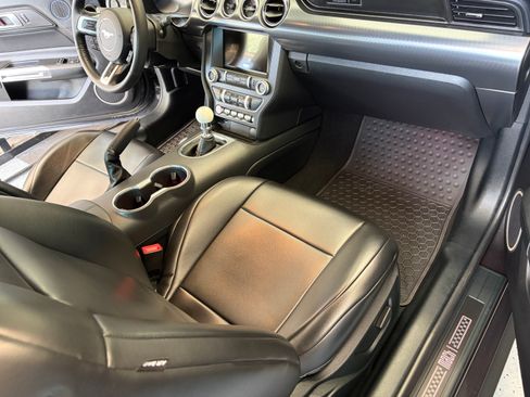 Used 2022 Ford Mustang Mach 1 RWD image 9