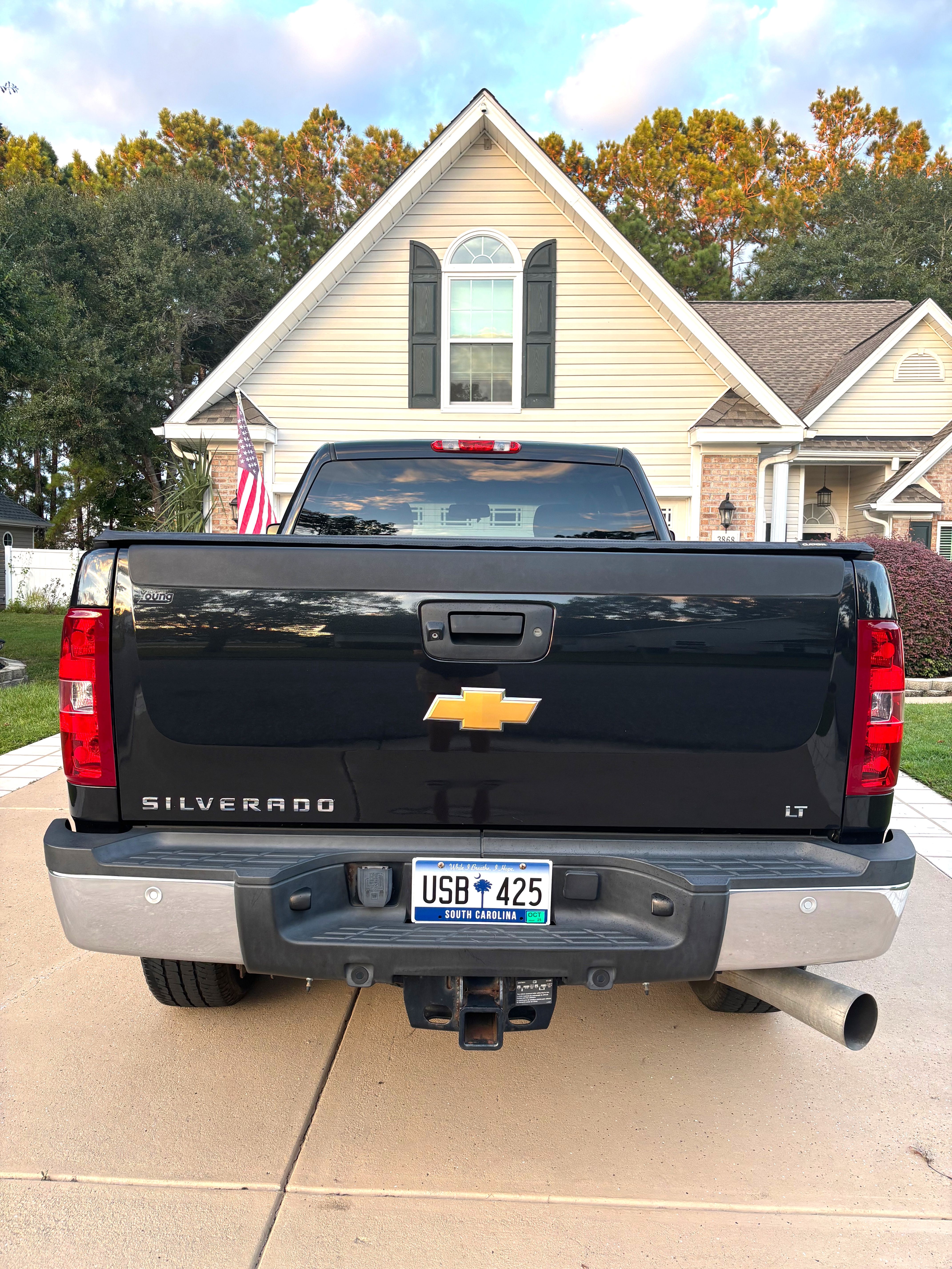 Used 2012 Chevrolet Silverado 3500 LT w/ Interior Plus Package AWD/4WD image 9