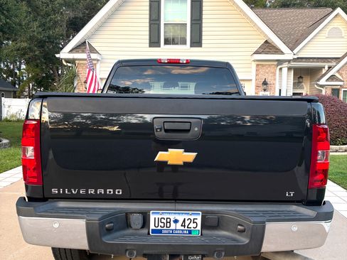 Used 2012 Chevrolet Silverado 3500 LT w/ Interior Plus Package AWD/4WD image 9