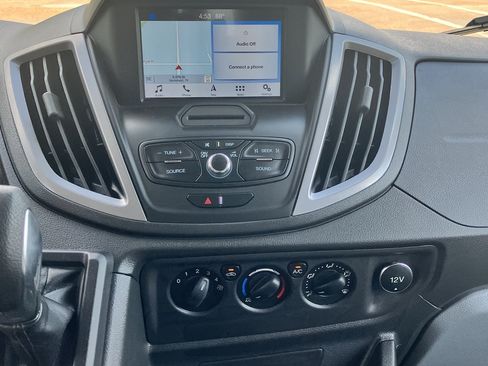 Used 2019 Ford Transit 350 XLT image 11