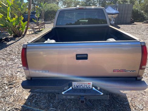 Used 1994 GMC Sierra 2500 4x4 Extended Cab image 10
