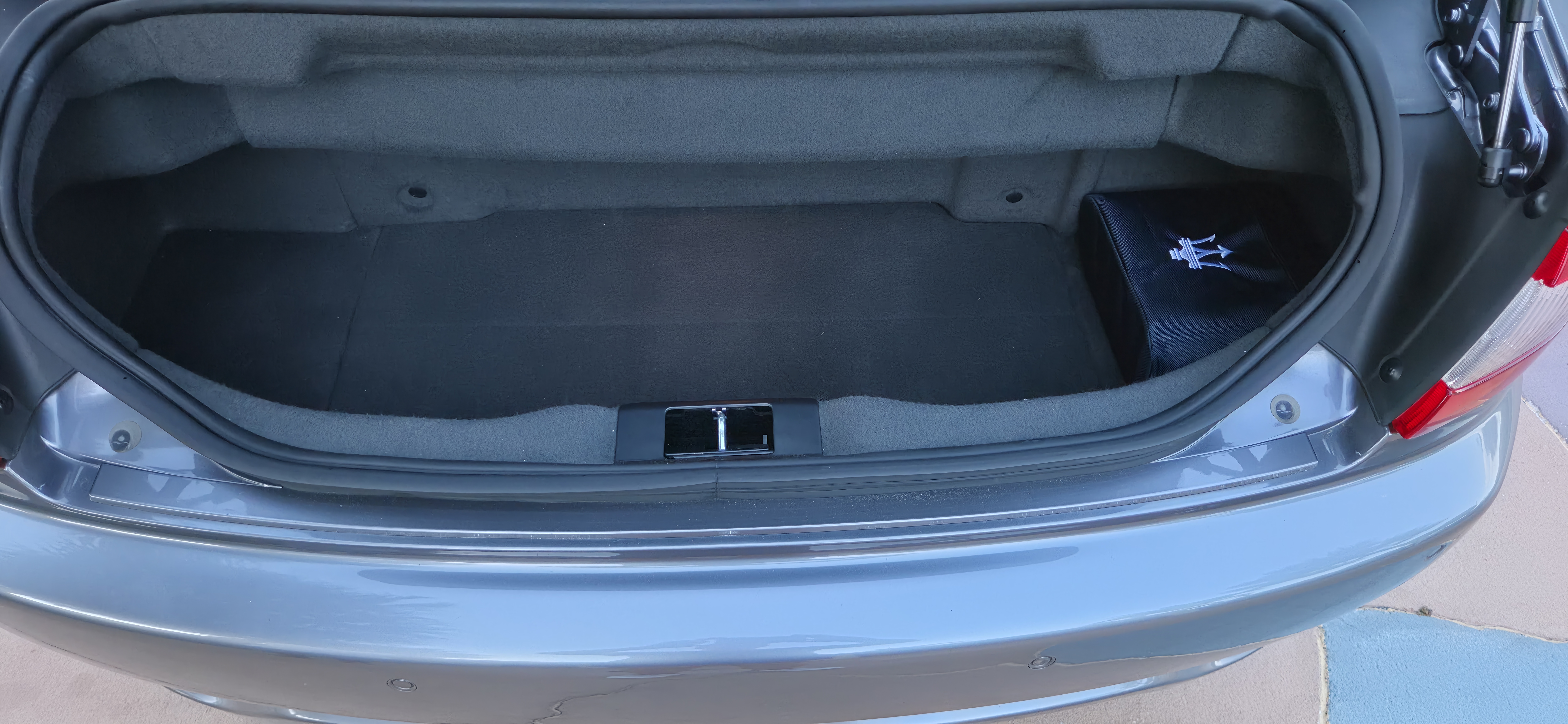 Used 2015 Maserati GranTurismo Convertible RWD image 18