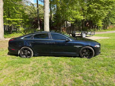Used 2016 Jaguar XJ L Portfolio AWD/4WD image 4
