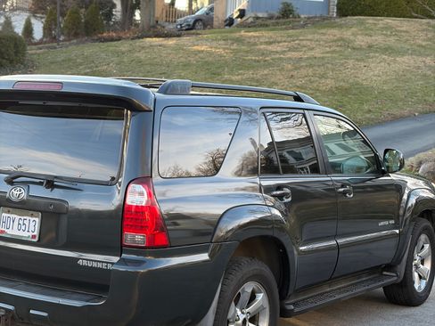 Used 2007 Toyota 4Runner Limited image 5
