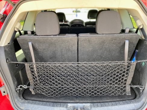 Used 2013 Dodge Journey SXT w/ Flexible Seating Group image 9