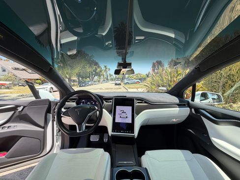 Used 2016 Tesla Model X P100D AWD/4WD image 6