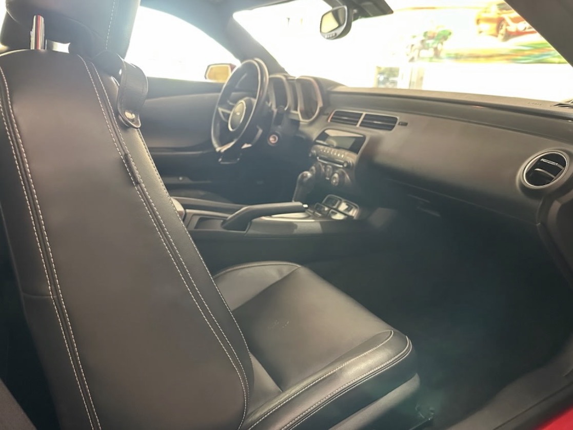 Used 2010 Chevrolet Camaro LT w/ RS Package RWD image 4