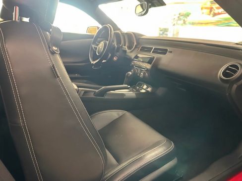 Used 2010 Chevrolet Camaro LT w/ RS Package RWD image 4
