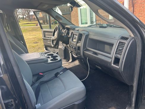 Used 2013 RAM 1500 Express image 22
