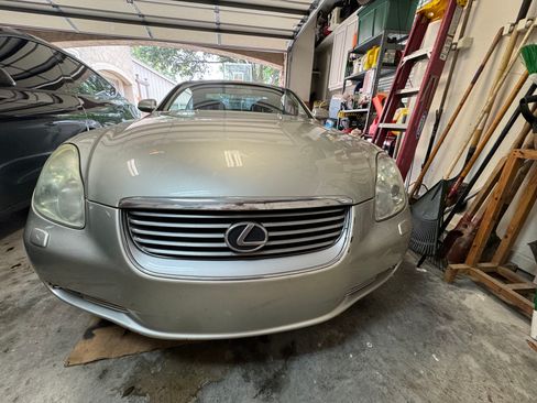 Used 2002 Lexus SC 430 Convertible RWD image 16