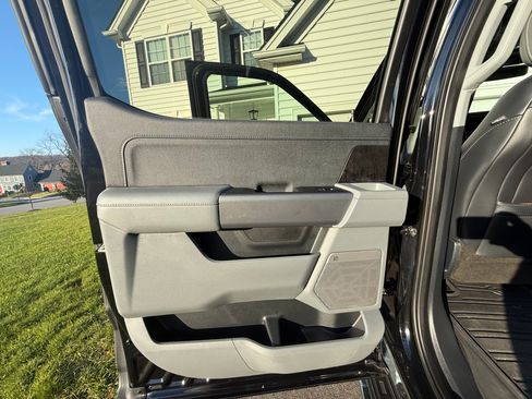 Used 2021 Ford F150 Lariat w/ Equipment Group 502A High image 17