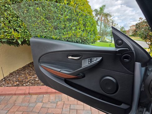 Used 2007 BMW M6 Coupe image 17