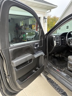 Used 2014 Chevrolet Silverado 1500 LT w/ LT Convenience Package AWD/4WD image 8