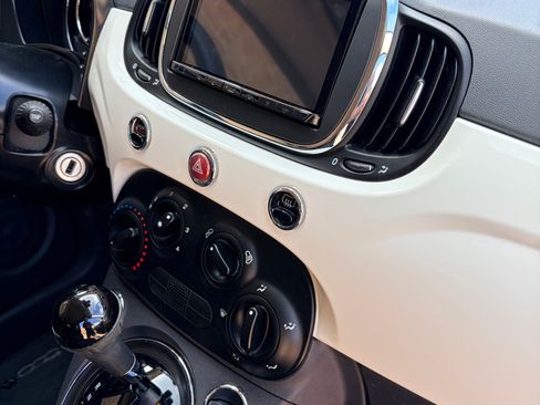 Used 2017 FIAT 500 Pop FWD image 8
