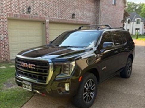 Used 2022 GMC Yukon AT4 image 6