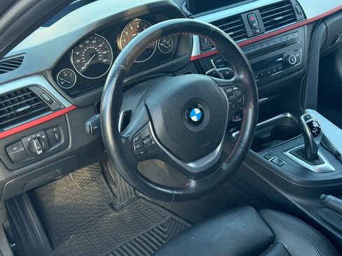 Used 2013 BMW 328i xDrive Sedan AWD/4WD image 10