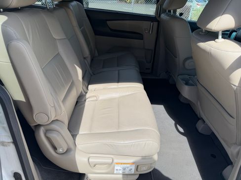 Used 2012 Honda Odyssey EX-L image 5
