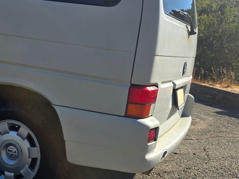 Used 2000 Volkswagen Eurovan MV image 8