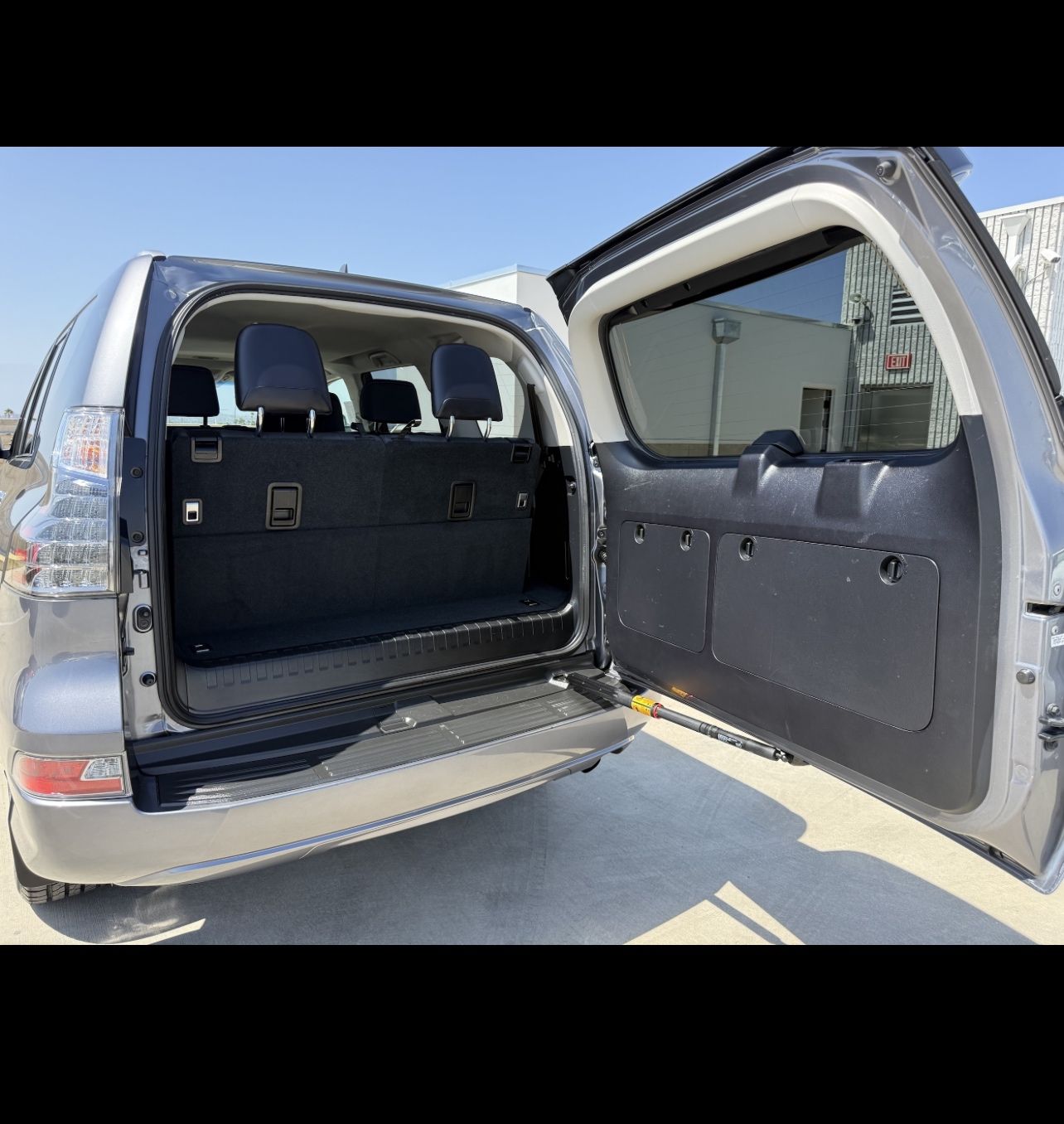 Used 2015 Lexus GX 460 AWD/4WD image 12