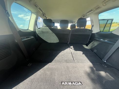 Used 2018 Nissan Armada SV w/ Driver Package image 9
