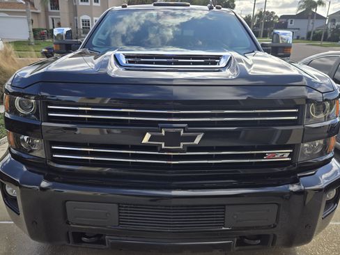 Used 2018 Chevrolet Silverado 2500 LTZ w/ Duramax Plus Package image 2