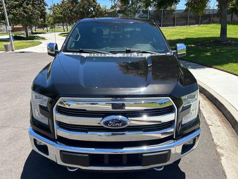 Used 2015 Ford F150 King Ranch w/ Equipment Group 601A Luxury AWD/4WD image 10