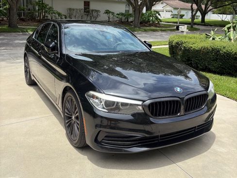 Used 2019 BMW 530i w/ Convenience Package RWD image 5