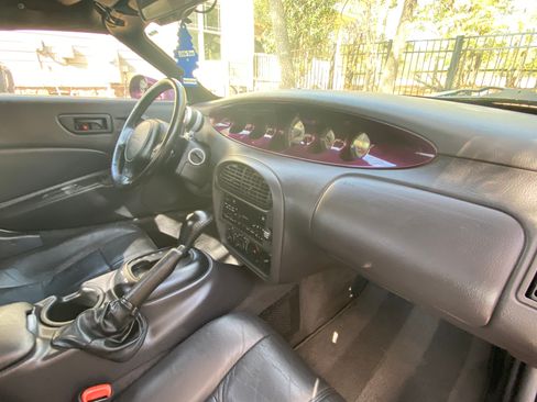 Used 1999 Plymouth Prowler image 18