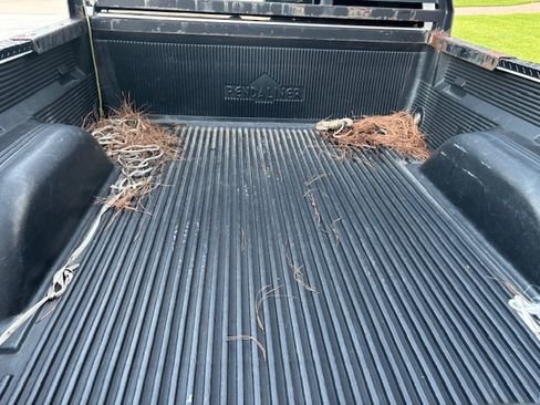 Used 2003 Chevrolet Silverado 2500 LS w/ Skid Plate Package image 9